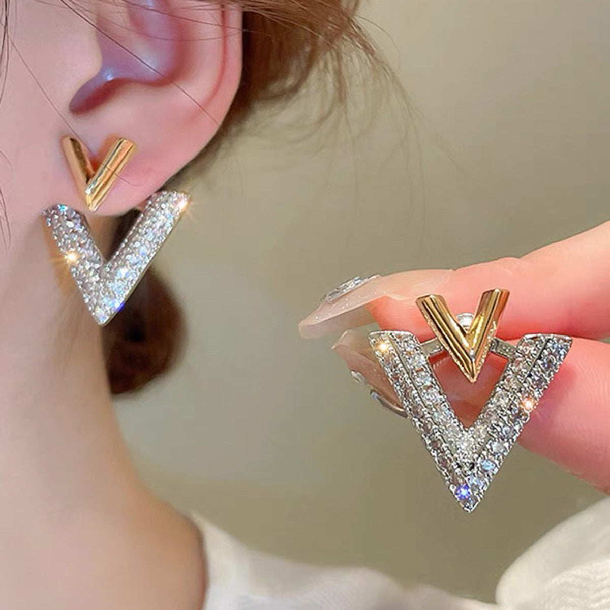 Delicate V-shaped Stud Earrings Inlaid Shiny Zirconia Elegant Simple Versatile Ear Accessories