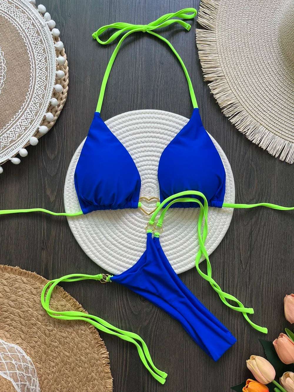 "Caliente" — a fiery look for beach days