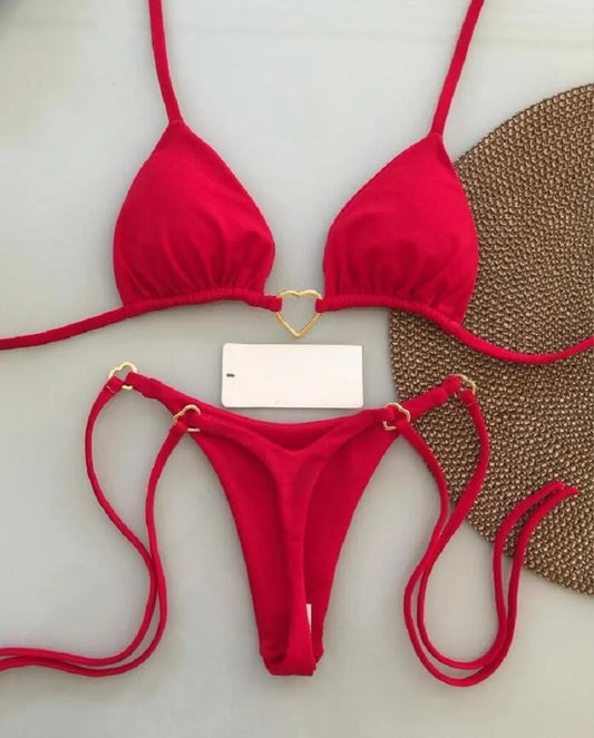 "Caliente" — a fiery look for beach days
